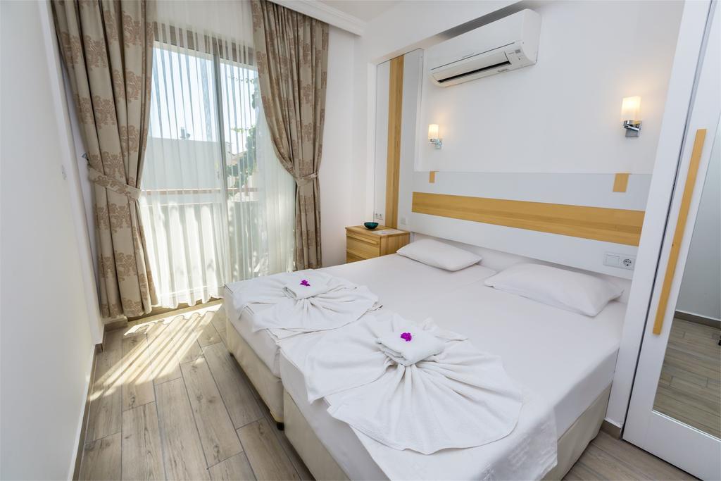 Defne Hotel Каш Экстерьер фото