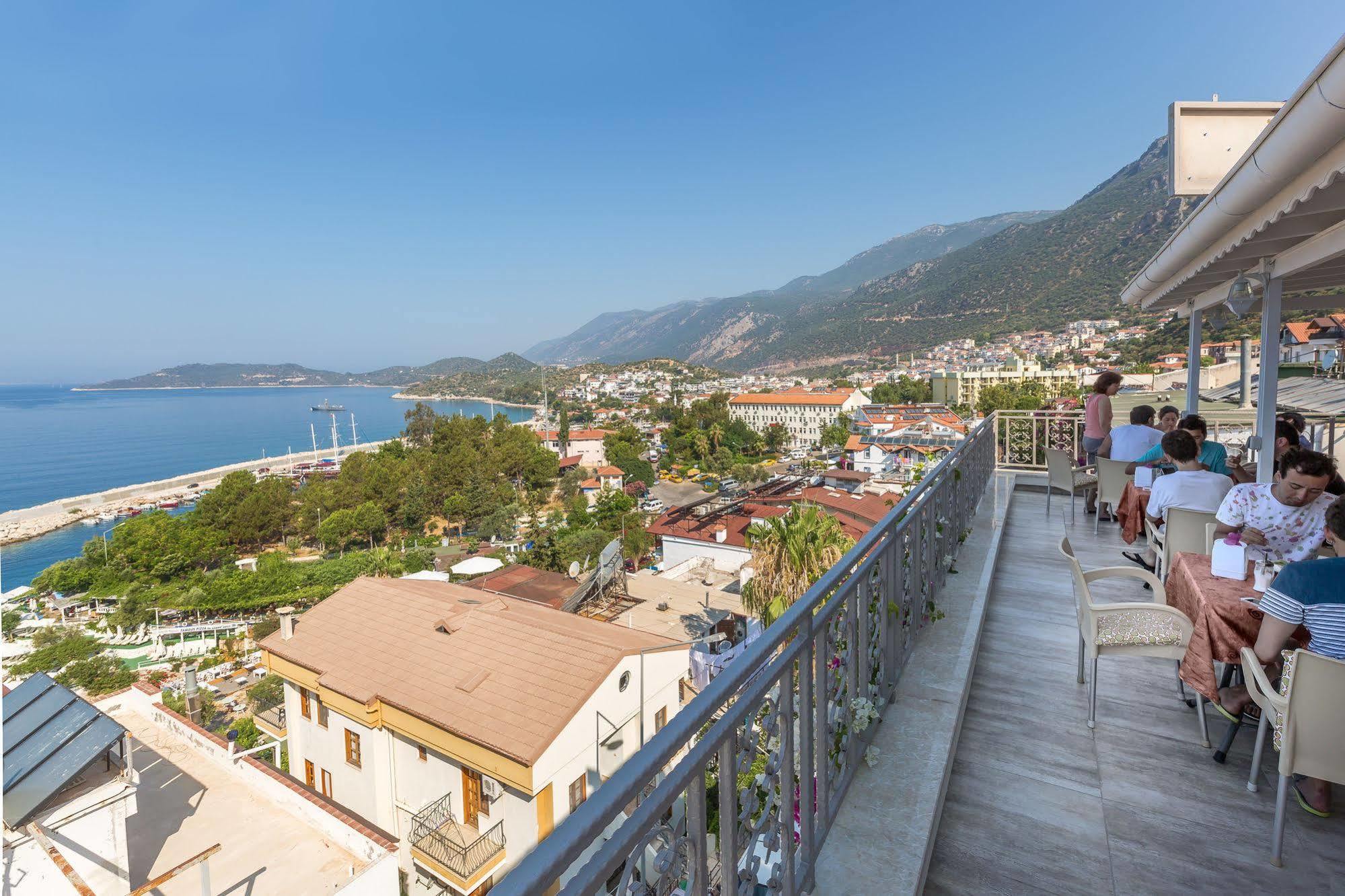 Defne Hotel Каш Экстерьер фото